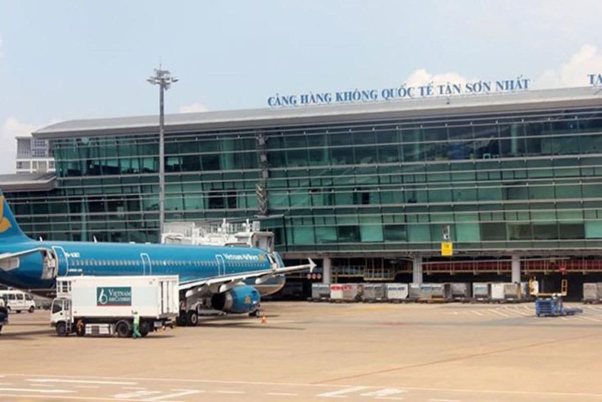 A Detailed Guide on How to Use Luggage Storage at Tan Son Nhat: Tips from a Local